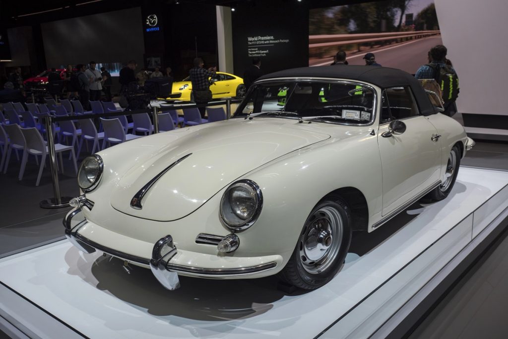 13 Amazing Cars With Rear Engines - Motor Mox