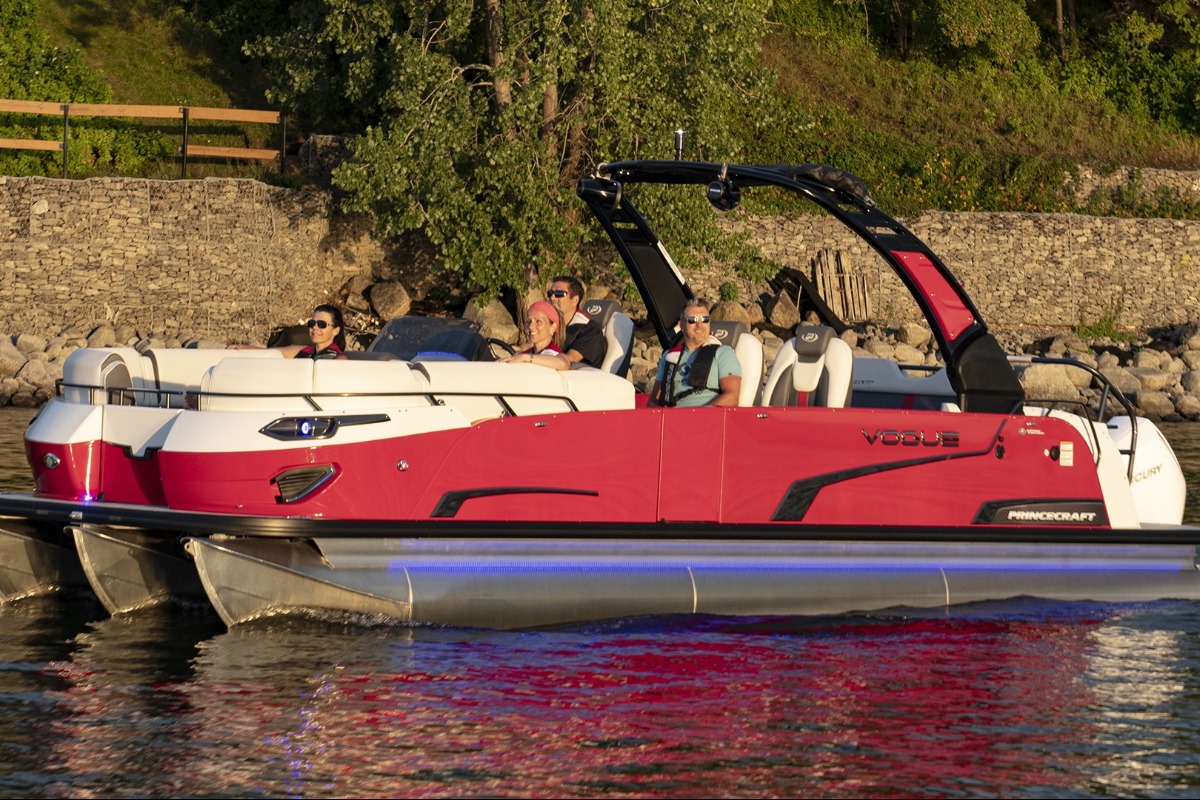 best pontoon boats