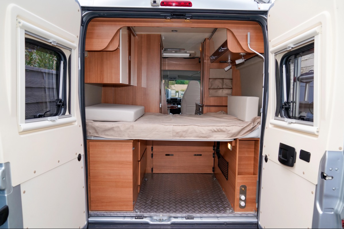 under camper bed storage