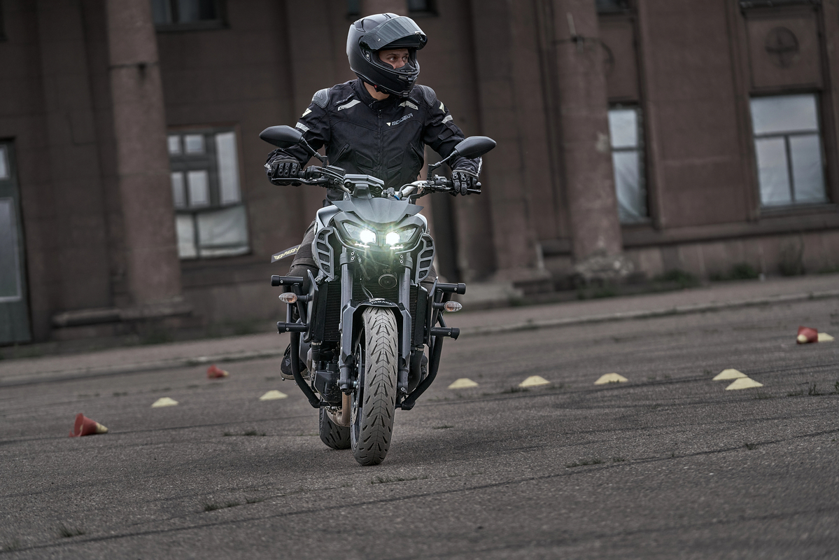 how to drive a motorcycle