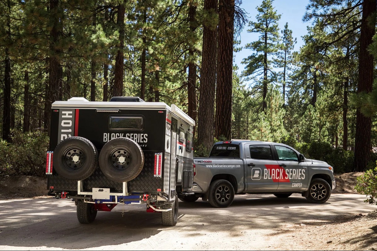 travel trailers under 5000 lbs